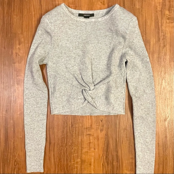 Forever 21 Gray ribbed Knit Long sleeve crop Twist Front Top w/ Shoulder Pads -S - Picture 4 of 8